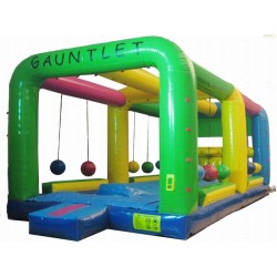 Gauntlet Wet/Dry Inflatable Game