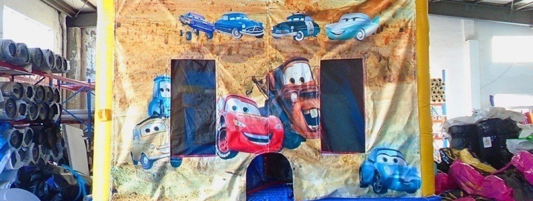 Can You Install a Jumping Castle by Yourself, or Is Professional Help Needed? Can You Install a Jumping Castle by Yourself, or Is Professional Help Needed?